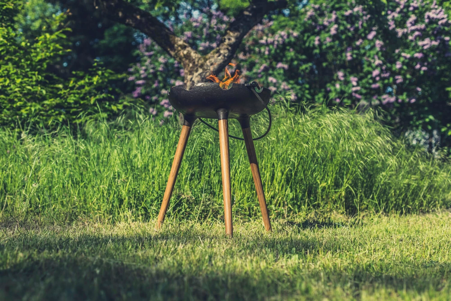 Gietijzeren Barbecue Met Drie Poten 5 Gietijzeren Barbecue Met Drie Poten - Afbeelding 5